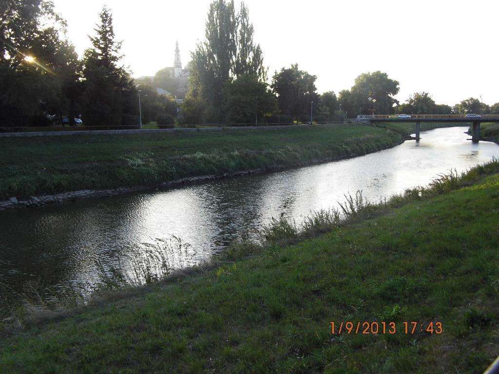 Fukas Apartments Nitra Pokój zdjęcie