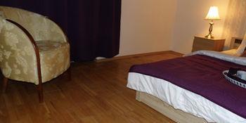 Fukas Apartments Nitra Zewnętrze zdjęcie
